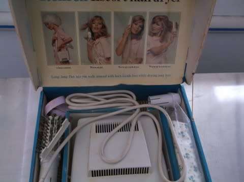 VINTAGE RONSON HAIR AND NAIL DRYER